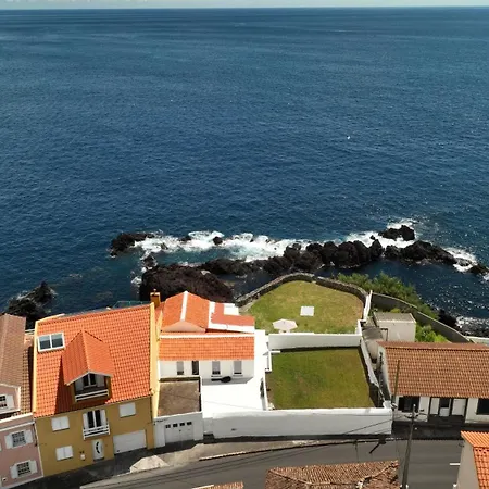 Cliff House, Azores Splendid Ocean View * Horta (Azores)