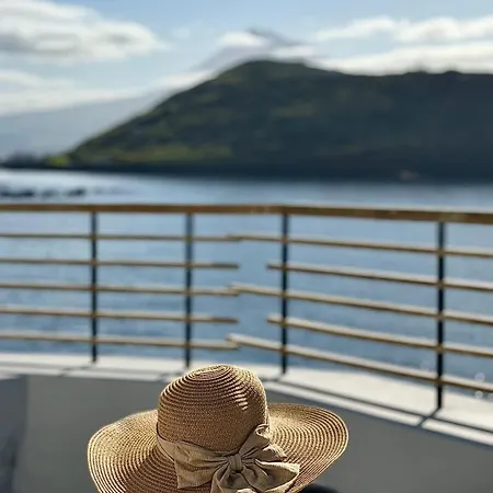 Cliff House, Azores Splendid Ocean View Horta (Azores)