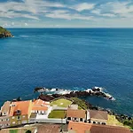 Cliff House, Azores Splendid Ocean View Σπίτι διακοπών