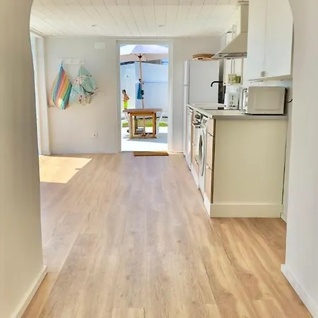 Cliff House, Azores Splendid Ocean View بيت للعطل *